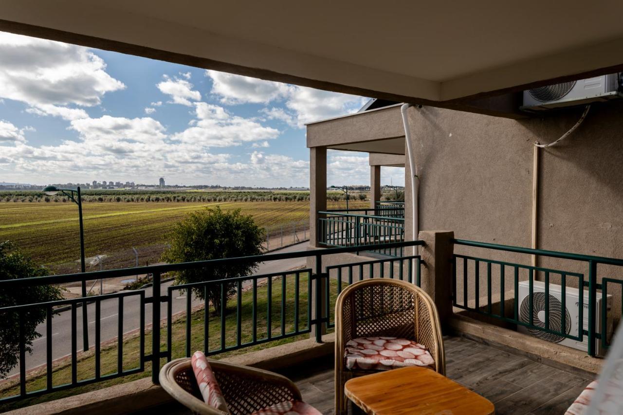 Nes Ammim Hotel Zewnętrze zdjęcie